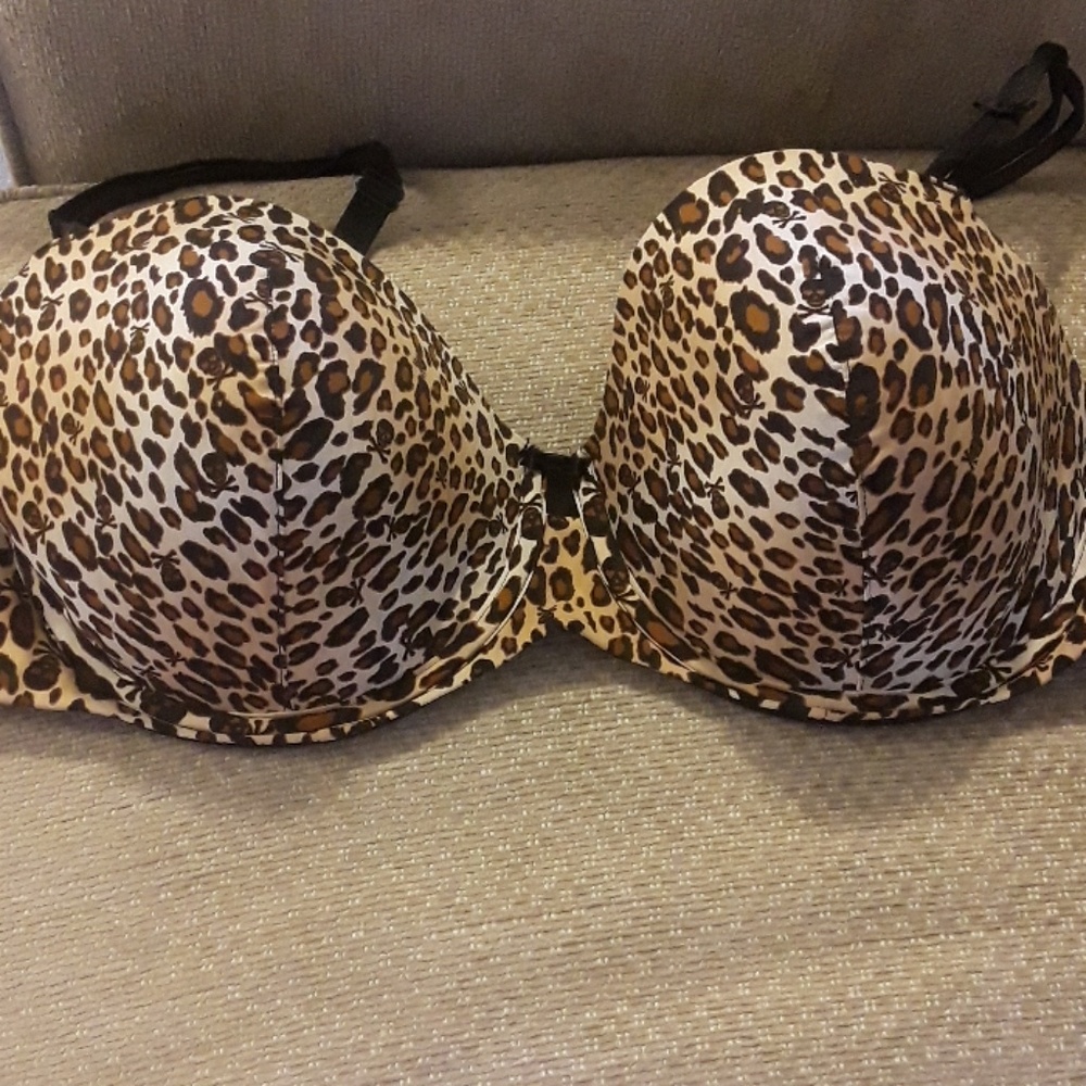 Torrid Bra Brand : Torrid